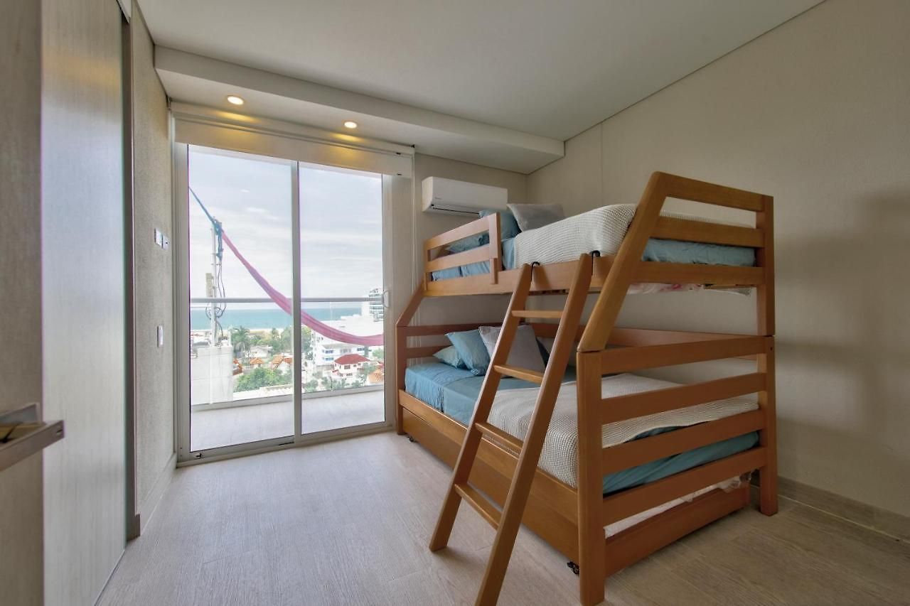 Apartamento Cielo Mar Regatta - Livincolombia *