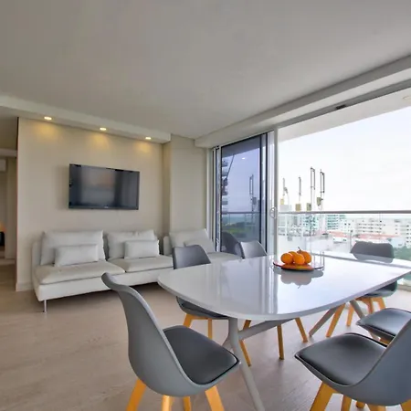 Apartamento Cielo Mar Regatta - Livincolombia